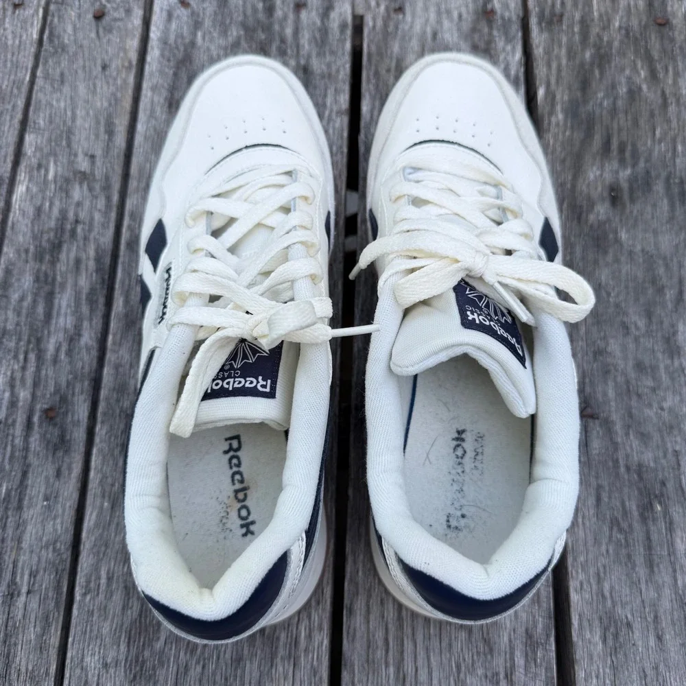 Reebok Classic Harman Run Mens 11 Retro Sneakers White Navy Gum Sole‎ G58944